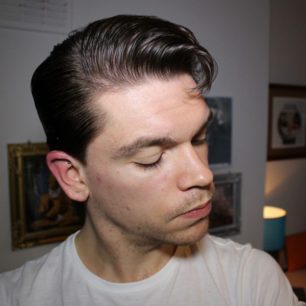 Alex-Turner-Hairstyle_Tutorial_How-To_Hair_Greaser_Elephants-Trunk_2
