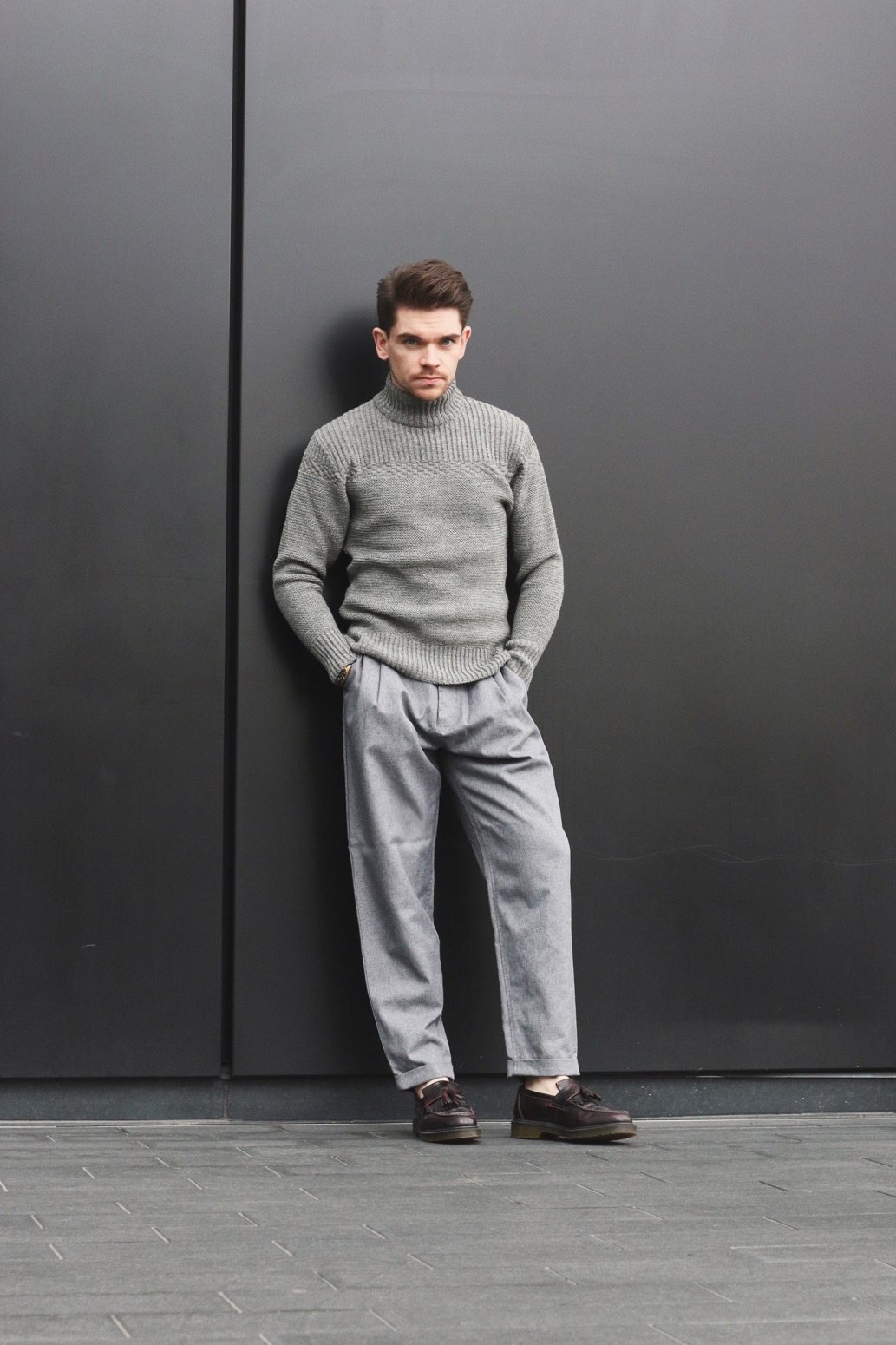 Menswear-Outfit-Turtle-Neck-Wide-Legged-Trousers-Beehive-Brand-Robin-James-Man-For-Himself