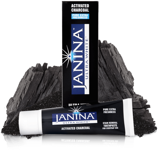 Janina_Charcoal_toothpaste_teeth_whitening_mfh