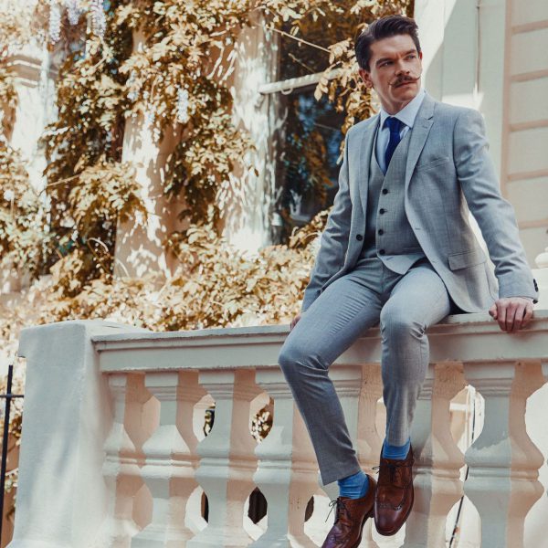 The Perfect Suit For A Summer Wedding