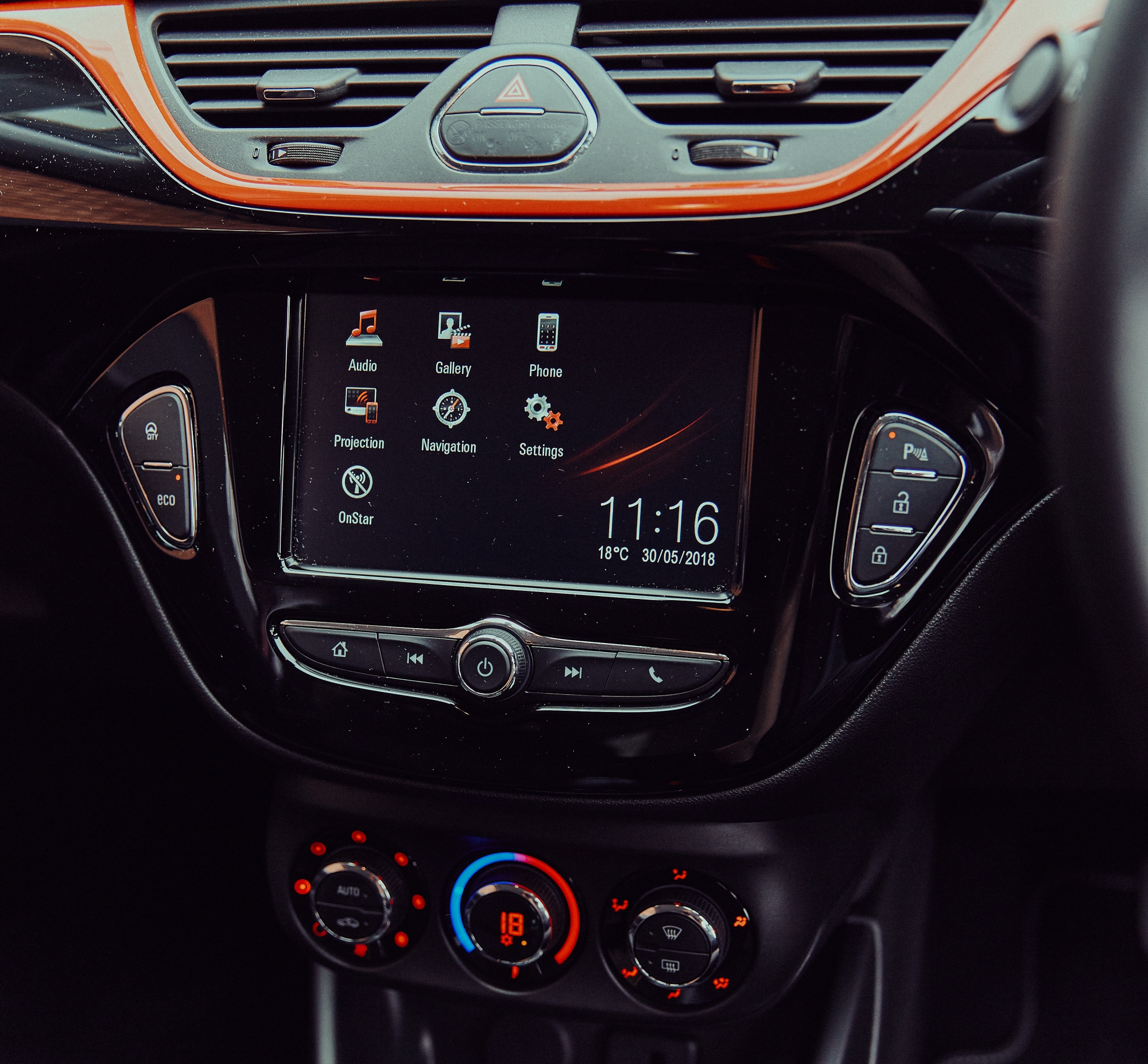 corsa control panel