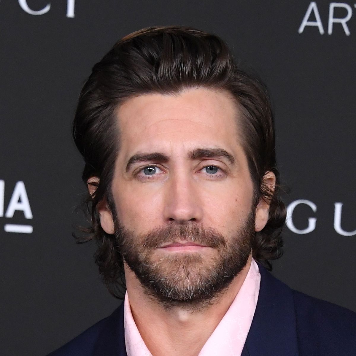 Product to get similar look as Jake Gyllenhaal? : r/Pomade