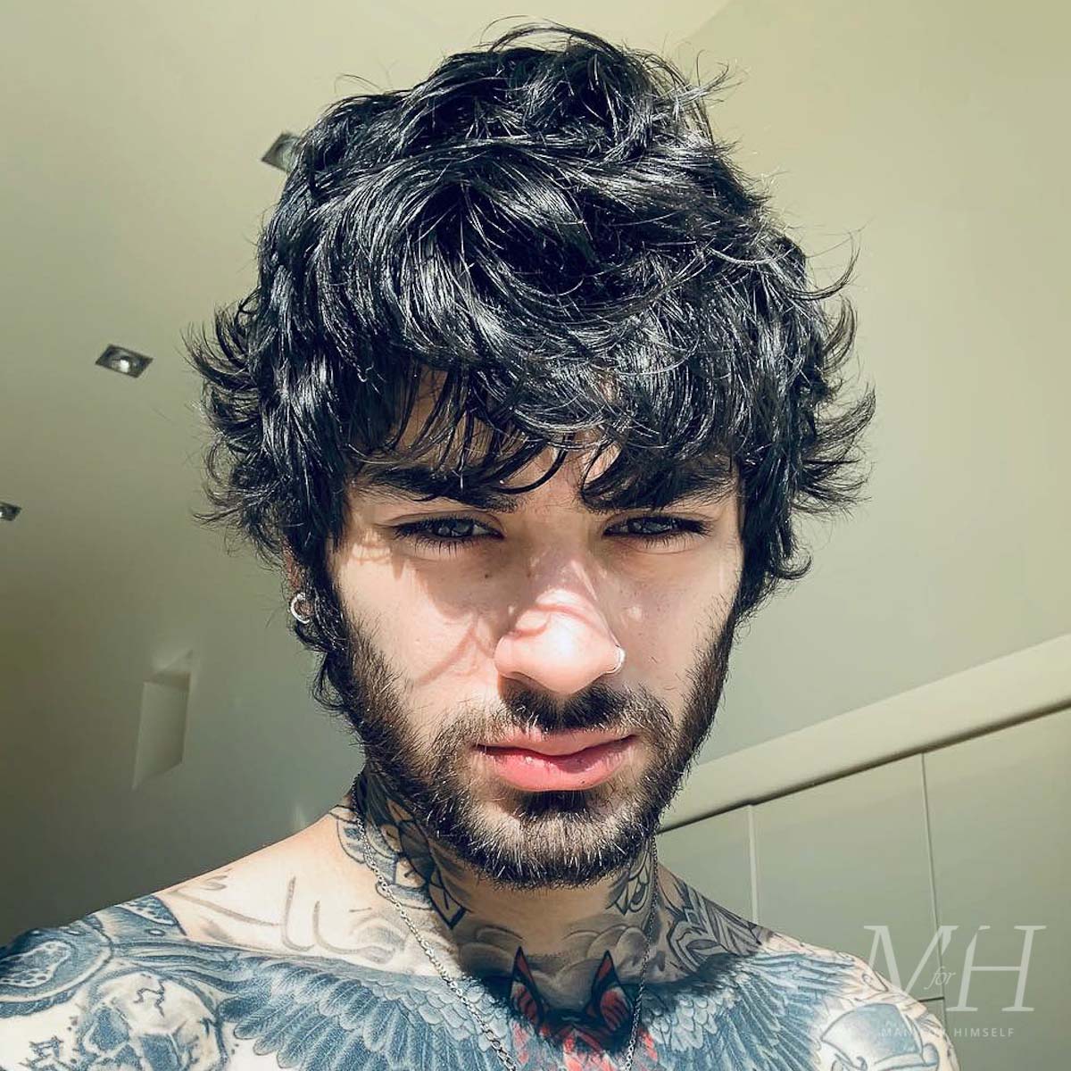 Zayn Malik Short Wavy Black Hairstyle - Hairstyles