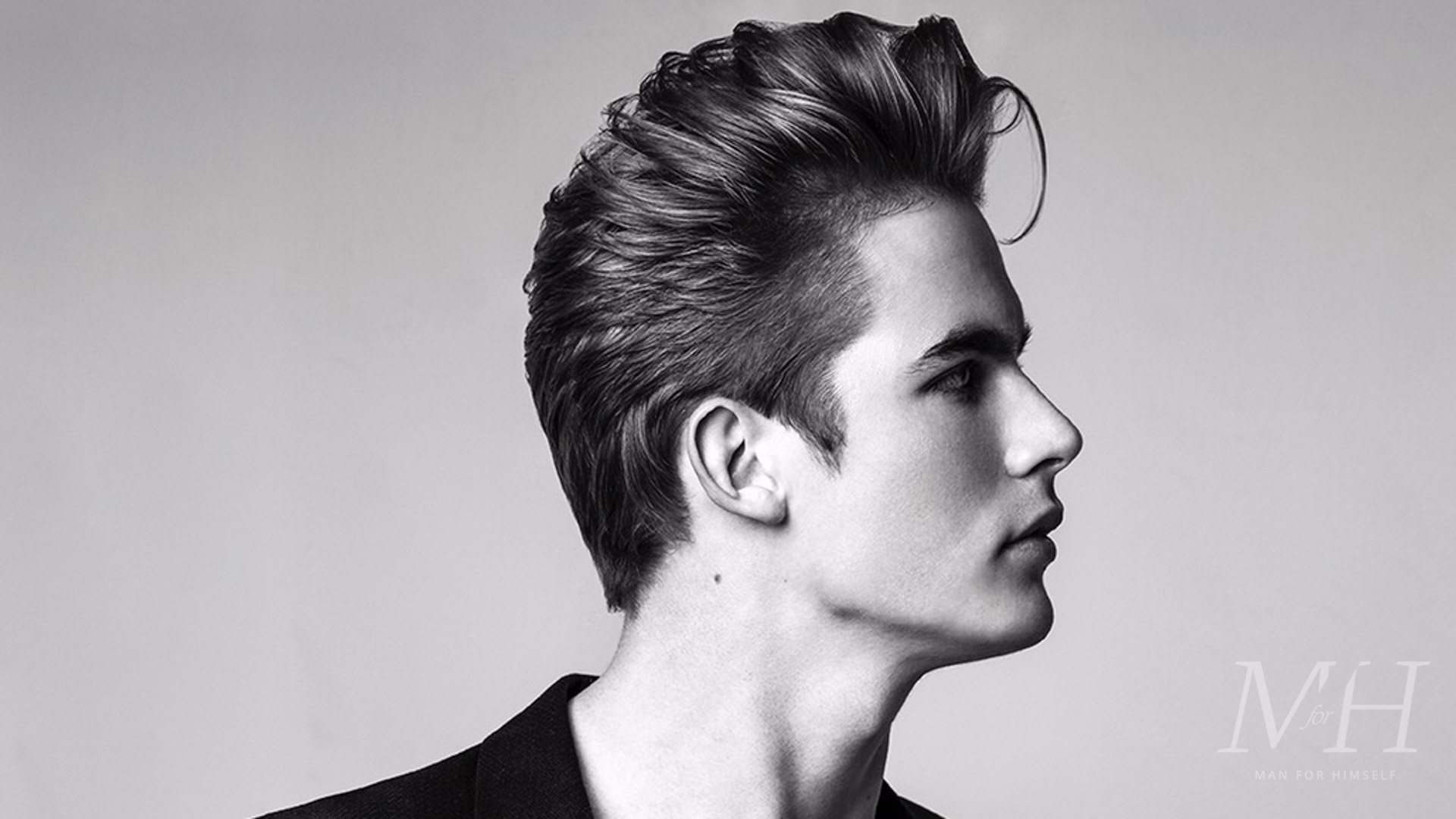 2 Best Combinations To Try Along With The Side Part Pompadour Hairstyles