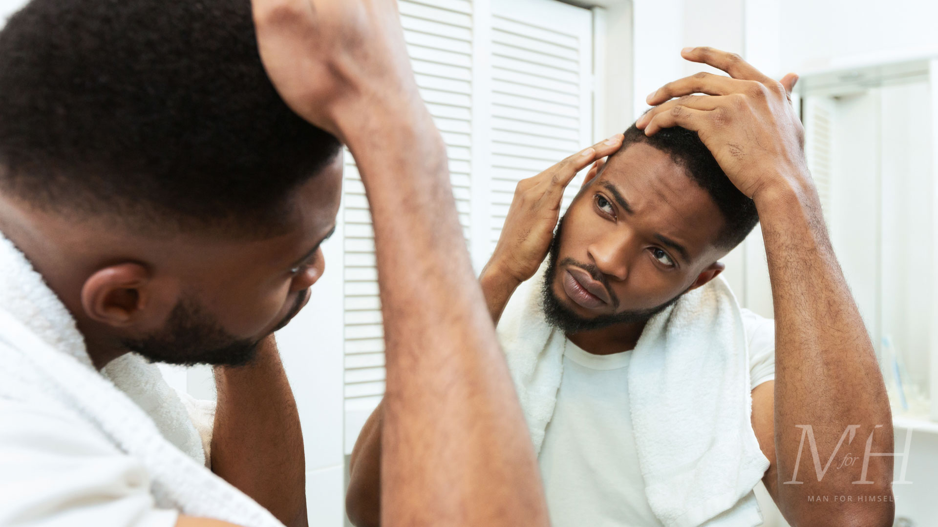 mens-grooming-hair-loss-hair-transplant-man-for-himself