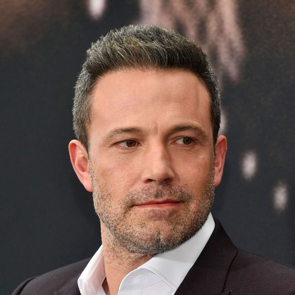 ben-affleck-greying-short-hairstyle-hairstyle-haircut-man-for-himself-ft.jpg
