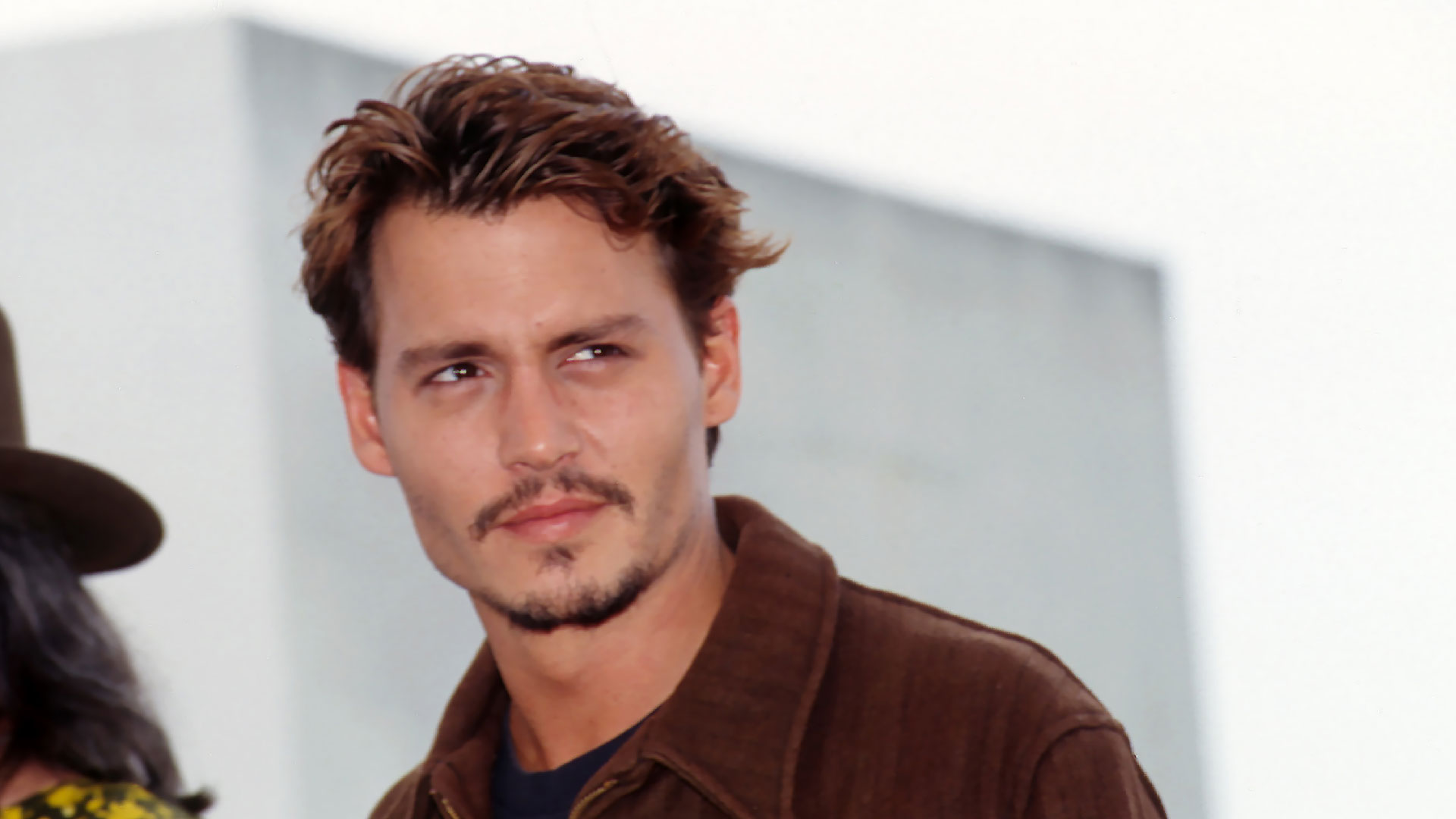 The Johnny Depp Look Book | Johnny depp, Johnny depp hairstyle, Young  johnny depp