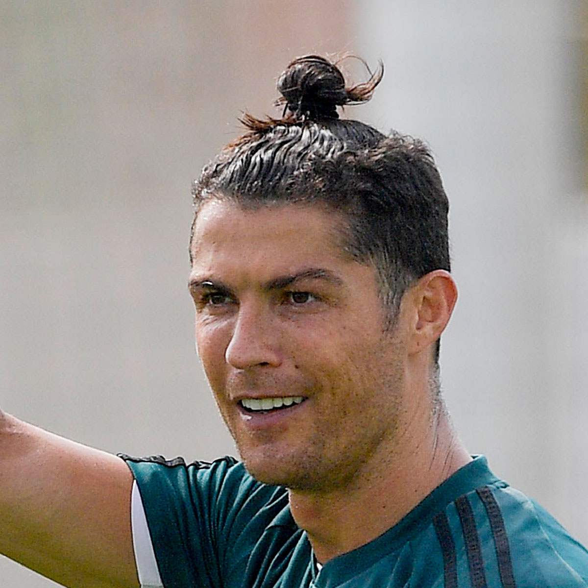 Cristiano Ronaldo's haircut scoops Salon d'Or prize