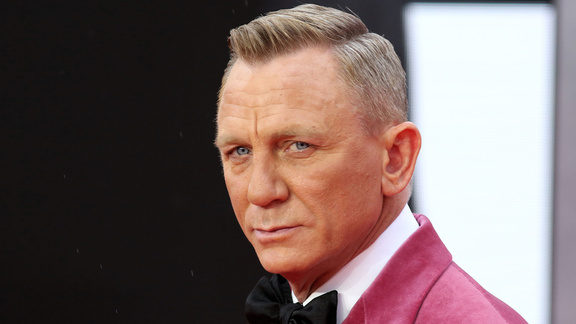 Daniel Craig: 'No Time To Die' Premiere | Man For Himself
