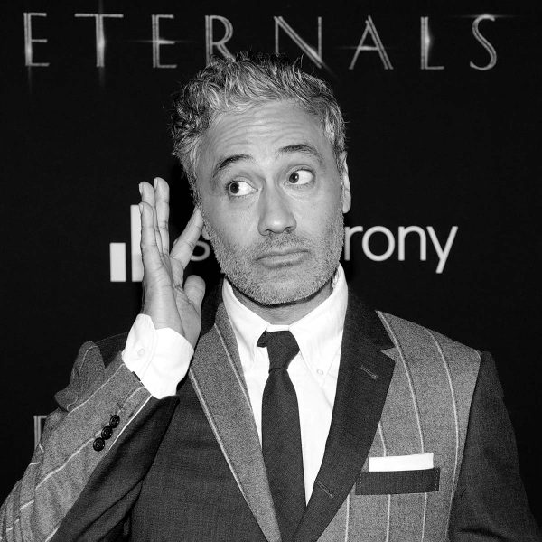 taika-waititi-wavy-quiff-with-short-back-and-sides-mens-hairstyles-man-for-himself-ft
