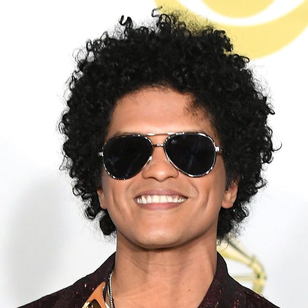 Bruno Mars: Long Afro Hairstyle