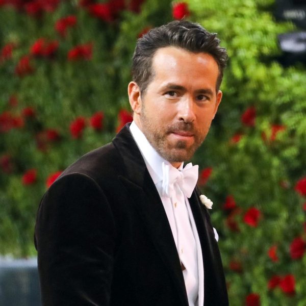 Ryan Reynolds: Short Back And Sides With Textured Quiff