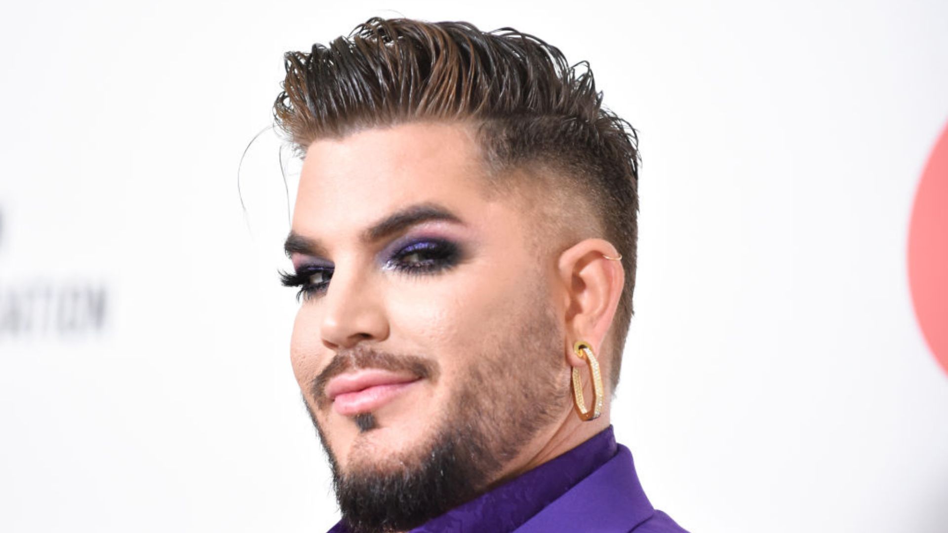 Adam Lambert: Wet Look Modern Pompadour With Mid Fade | Man For Himself