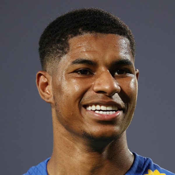 marcus-rashford-taper-fade-with-line-up-hairstyle-haircut-man-for-himself-ft.jpg