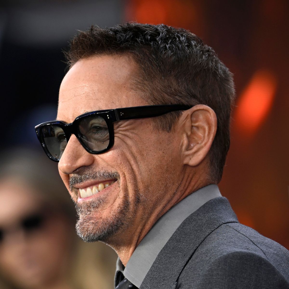 Robert Downey Jr: Dyed Crew Cut With Low Fade