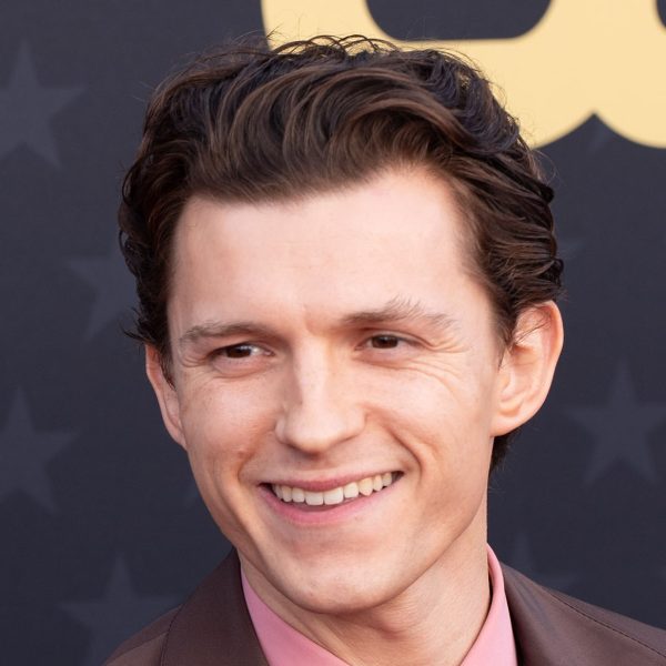 Tom Holland: Swept Back Hair With Quiff